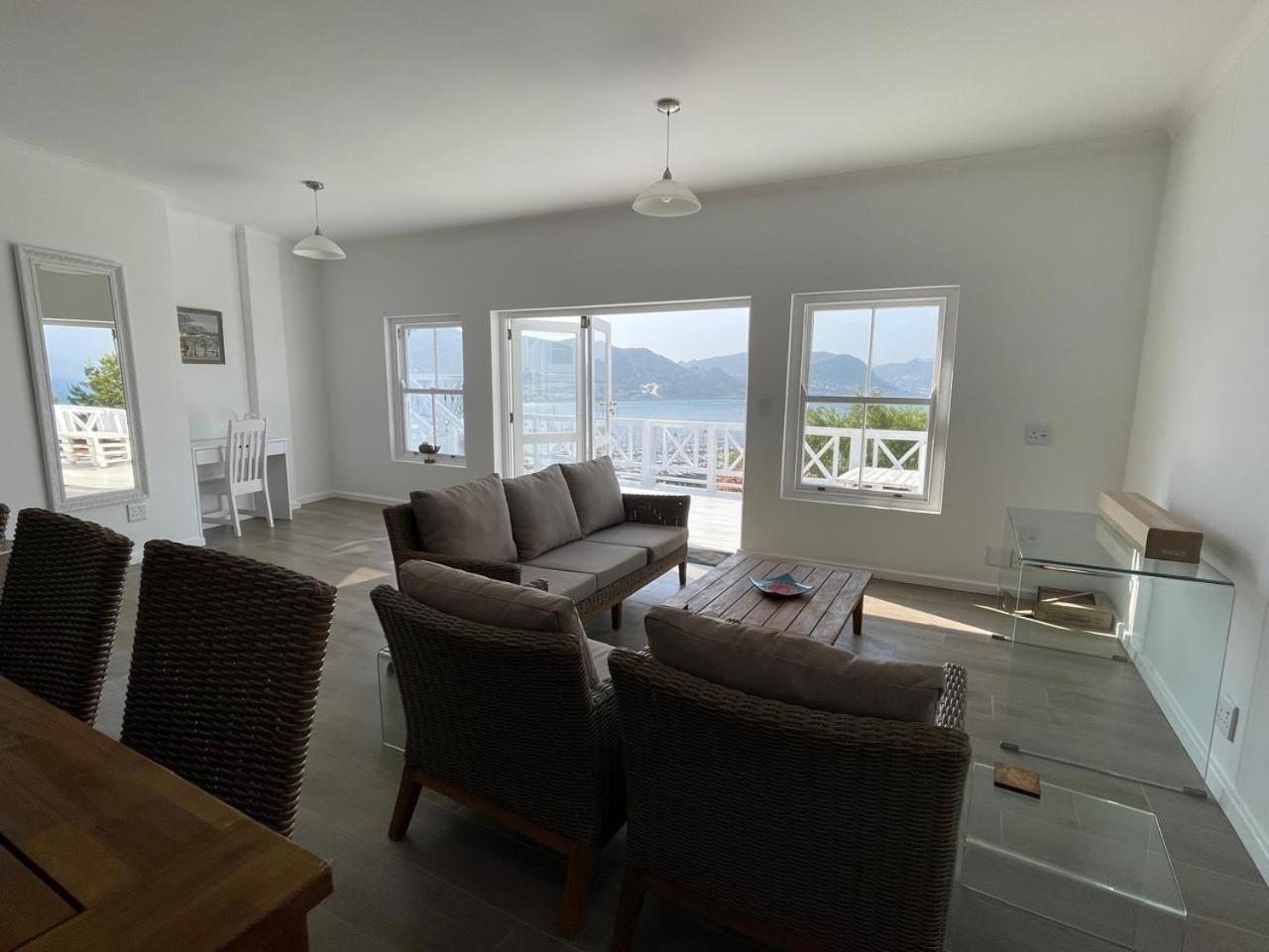 Azure Simonstown